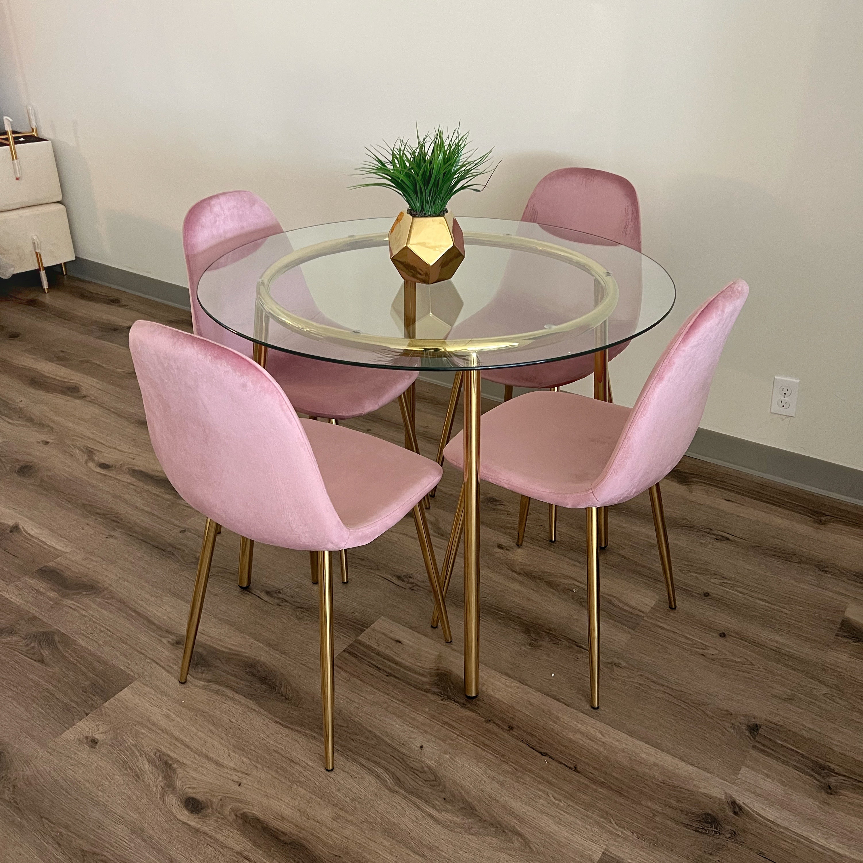 Pink dining set hot sale